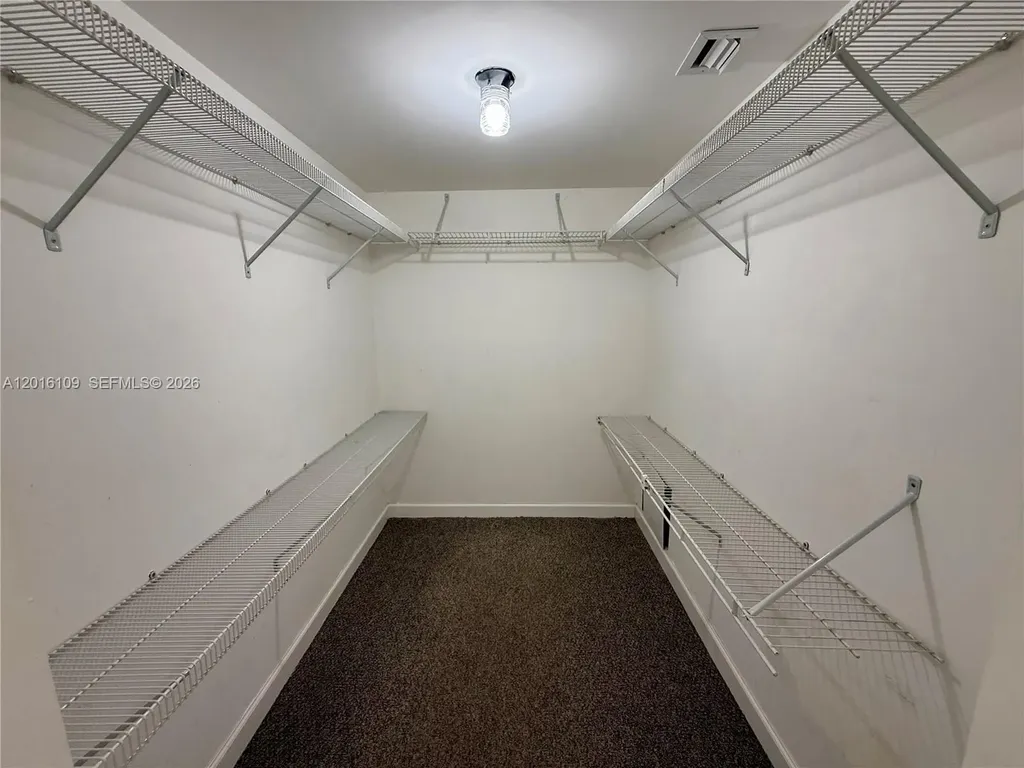 1075 Riverside Drive Coral Springs FL 33071