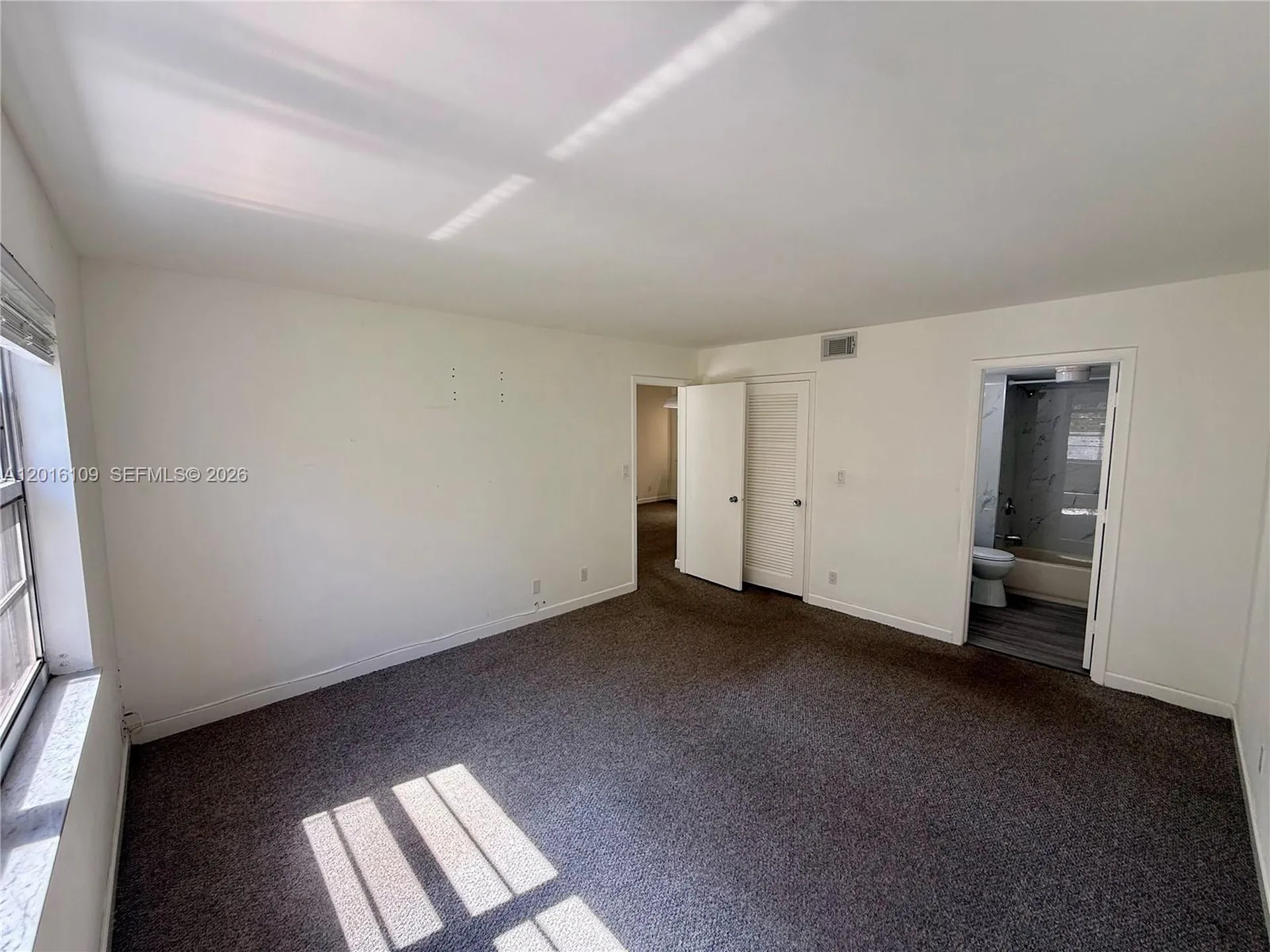 1075 Riverside Drive Coral Springs FL 33071