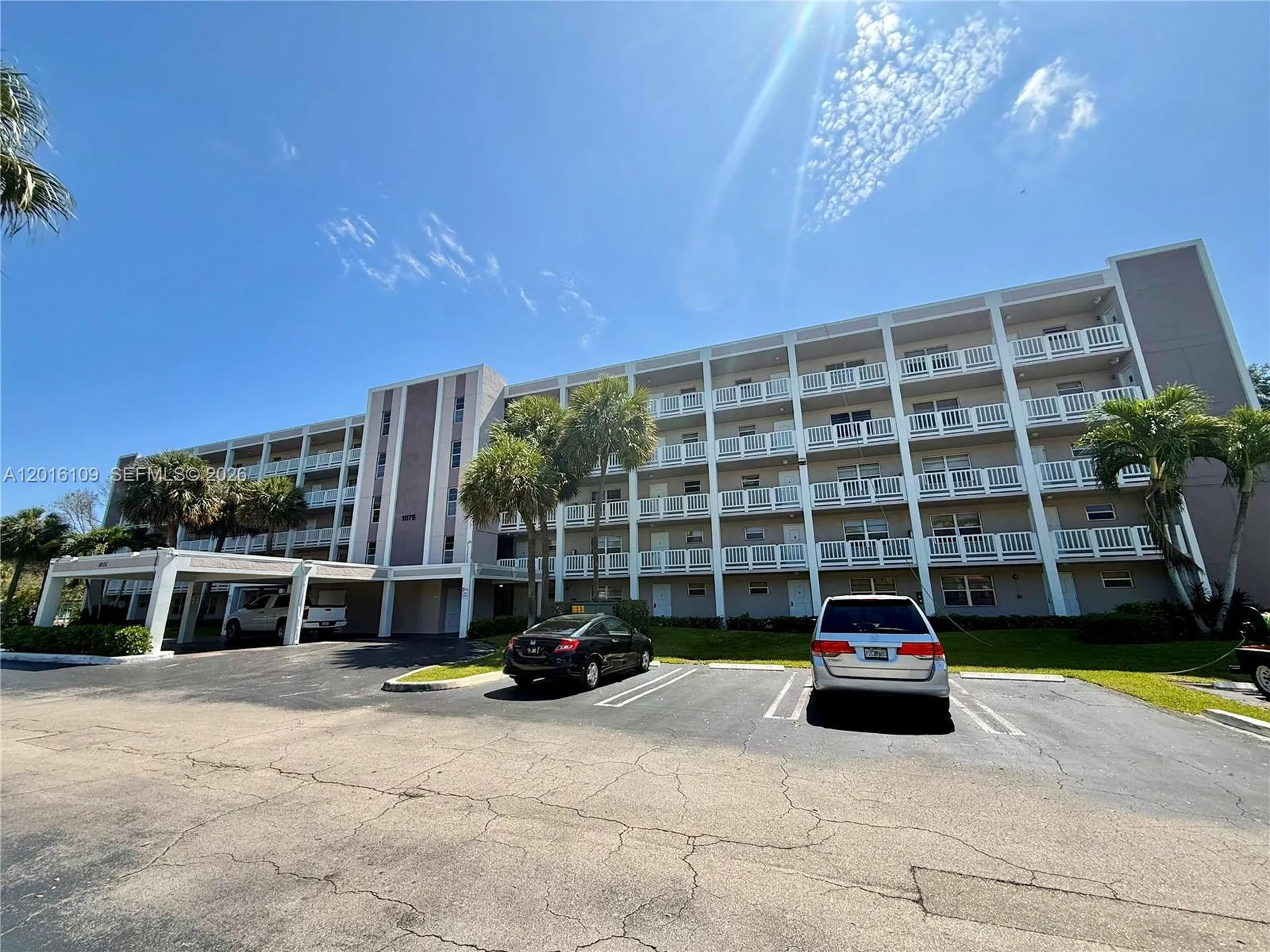 1075 Riverside Drive Coral Springs FL 33071