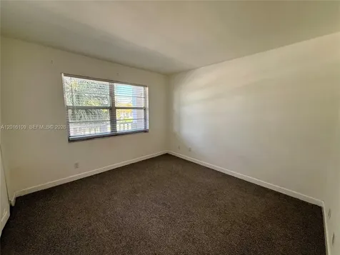 1075 Riverside Drive Coral Springs FL 33071