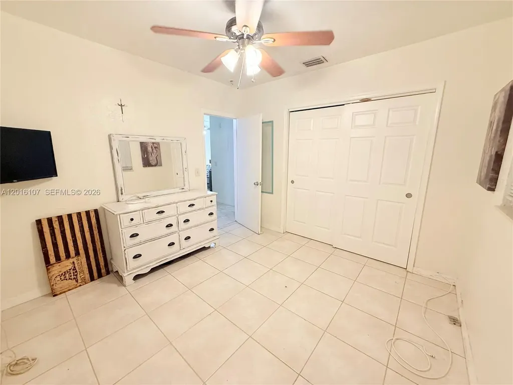 825 S 20th Avenue Hollywood FL 33020