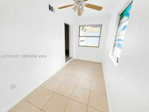 825 S 20th Avenue Hollywood FL 33020