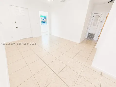 825 S 20th Avenue Hollywood FL 33020