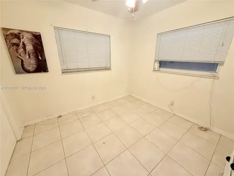 825 S 20th Avenue Hollywood FL 33020