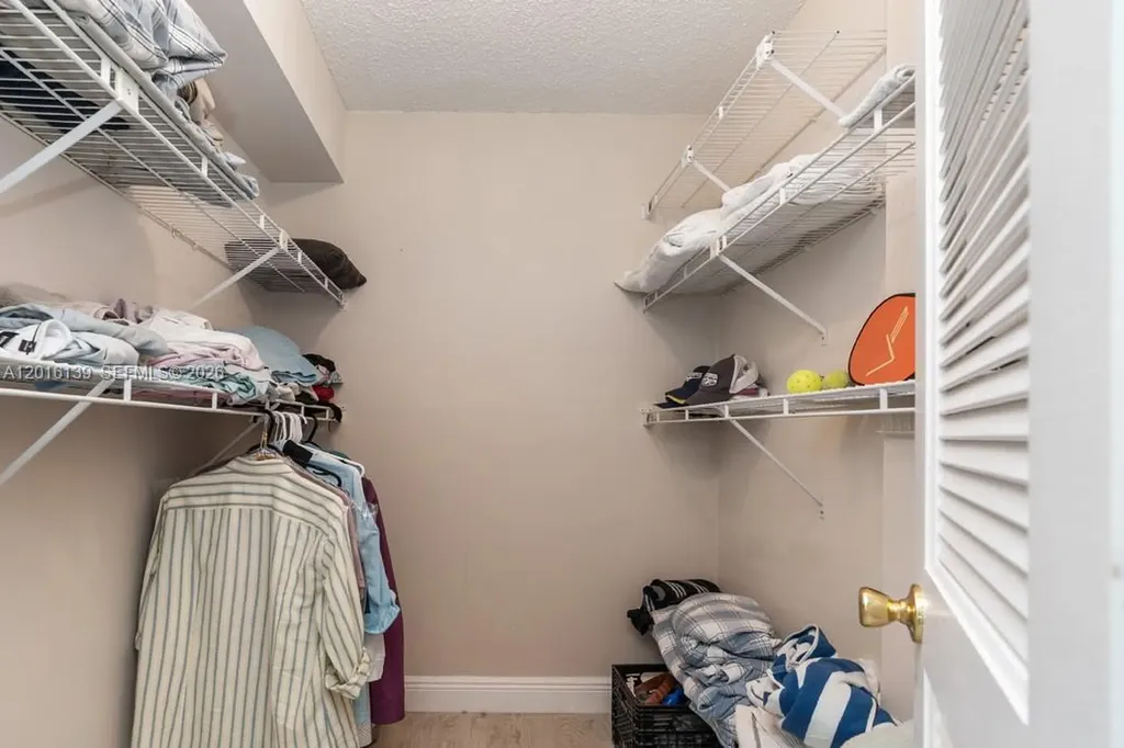 825 Egret Circle Delray Beach FL 33444