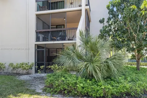 825 Egret Circle Delray Beach FL 33444