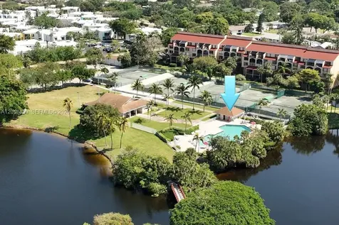 825 Egret Circle Delray Beach FL 33444