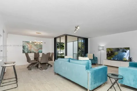 825 Egret Circle Delray Beach FL 33444