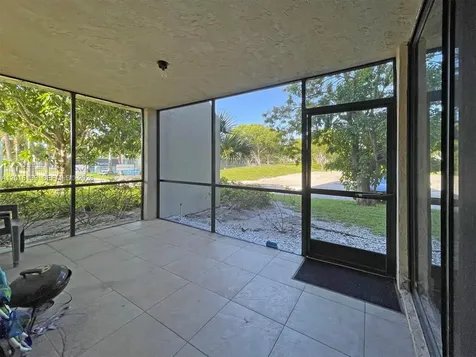 825 Egret Circle Delray Beach FL 33444
