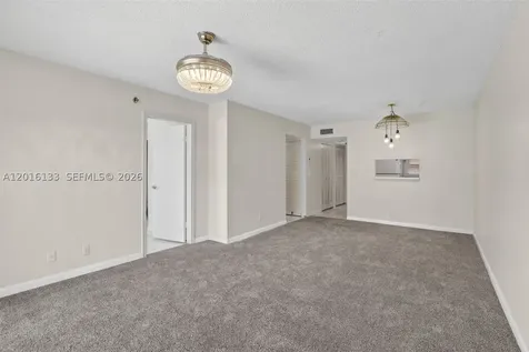 3048 E Sunrise Lakes Drive Sunrise FL 33322