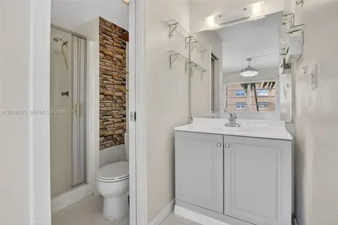 3048 E Sunrise Lakes Drive Sunrise FL 33322