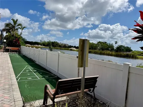 3048 E Sunrise Lakes Drive Sunrise FL 33322