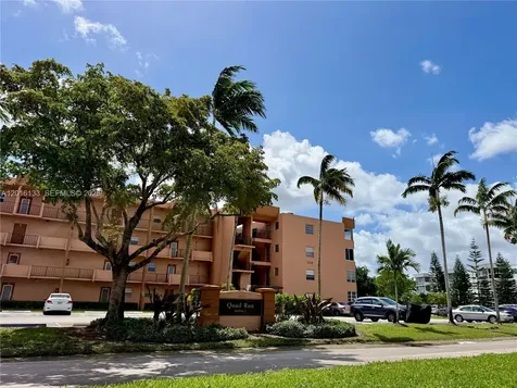 3048 E Sunrise Lakes Drive Sunrise FL 33322