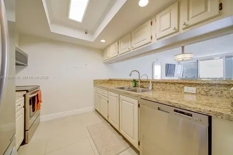 7601 E Treasure Drive North Bay Village FL 33141