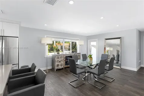 2010 Alamanda Drive North Miami FL 33181