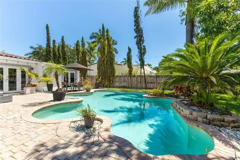 2010 Alamanda Drive North Miami FL 33181