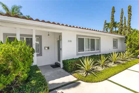 2010 Alamanda Drive North Miami FL 33181