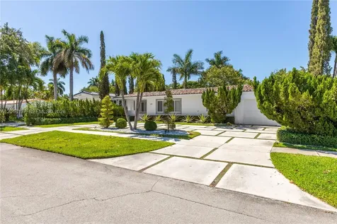 2010 Alamanda Drive North Miami FL 33181