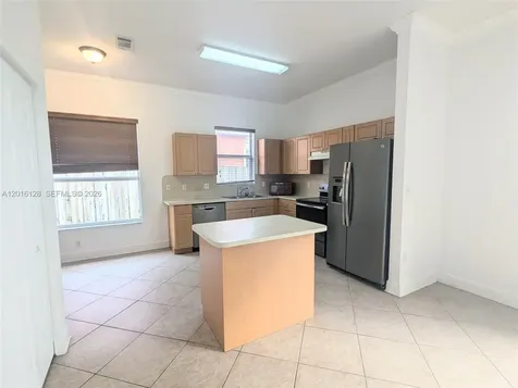 1602 SE 23 Street Homestead FL 33035