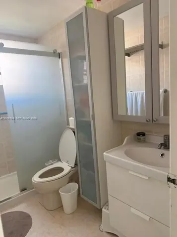 3640 NW 9th Street Miami FL 33125