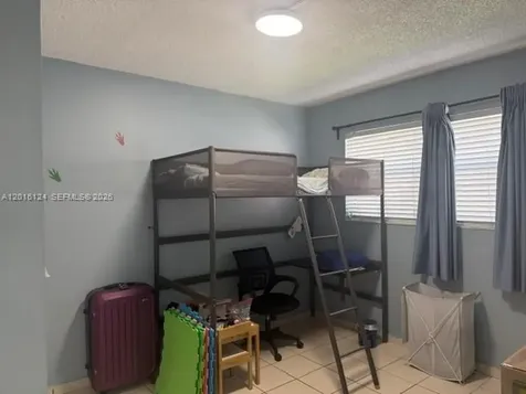 3640 NW 9th Street Miami FL 33125