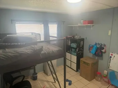 3640 NW 9th Street Miami FL 33125