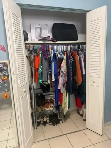 3640 NW 9th Street Miami FL 33125