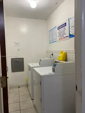 3640 NW 9th Street Miami FL 33125