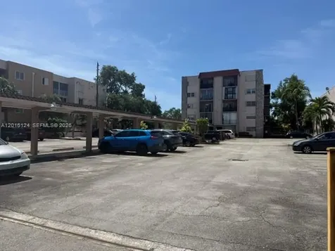 3640 NW 9th Street Miami FL 33125