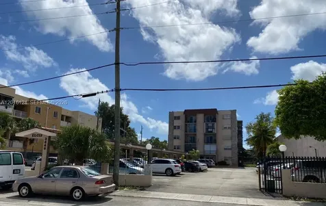 3640 NW 9th Street Miami FL 33125
