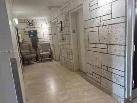 3640 NW 9th Street Miami FL 33125
