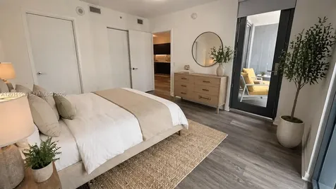31 SE 6th Street Miami FL 33131