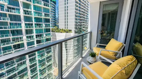 31 SE 6th Street Miami FL 33131