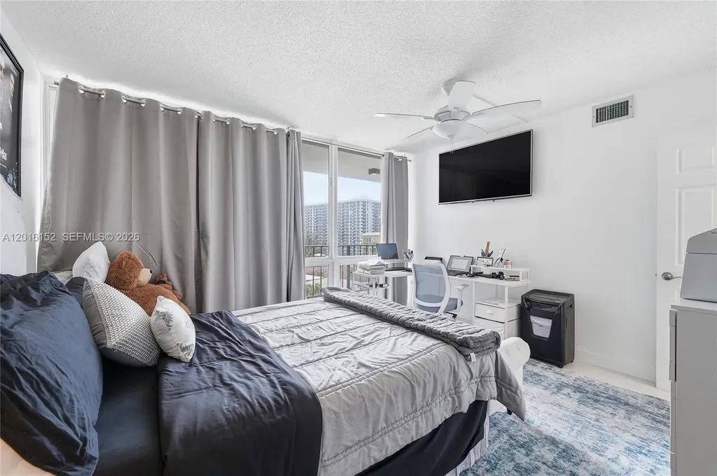 Pompano Beach FL 33062