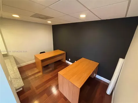 2727 E Oakland Park Boulevard Fort Lauderdale FL 33306
