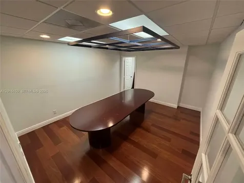 2727 E Oakland Park Boulevard Fort Lauderdale FL 33306