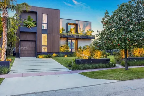 4550 N Jefferson Avenue Miami Beach FL 33140