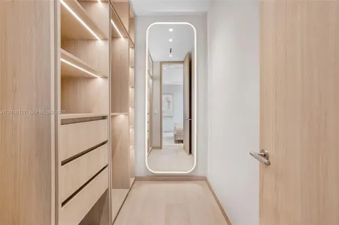 4550 N Jefferson Avenue Miami Beach FL 33140