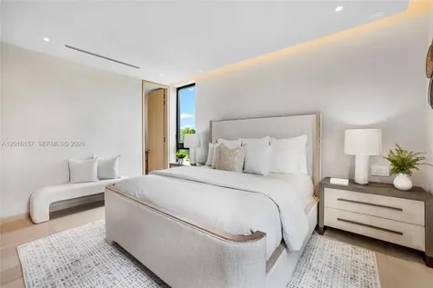 4550 N Jefferson Avenue Miami Beach FL 33140