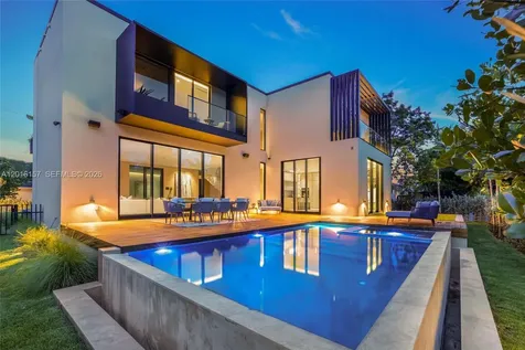 4550 N Jefferson Avenue Miami Beach FL 33140