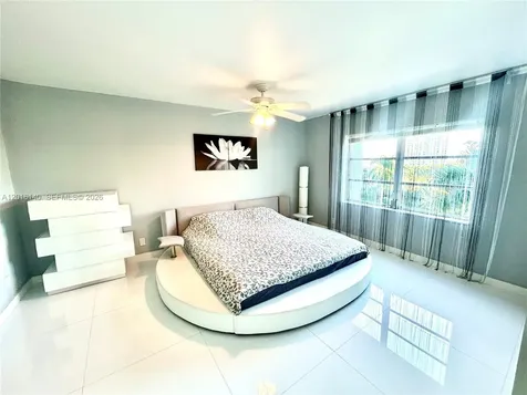 200 Diplomat Parkway Hallandale Beach FL 33009