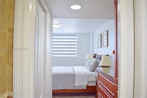 401 Ocean Drive Miami Beach FL 33139