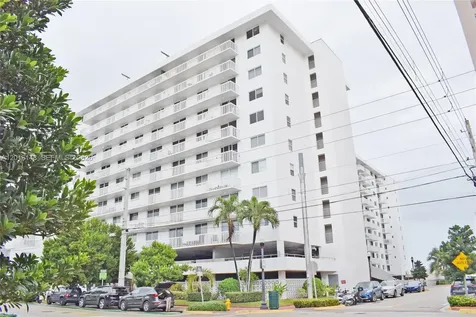 401 Ocean Drive Miami Beach FL 33139