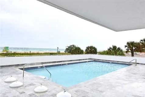 401 Ocean Drive Miami Beach FL 33139