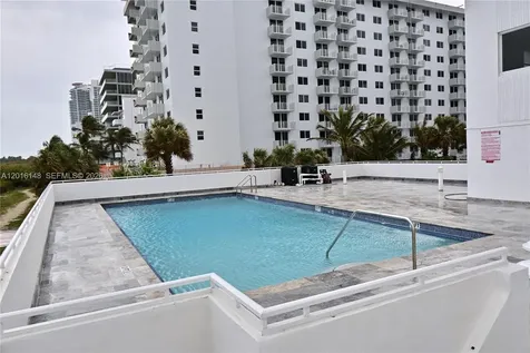 401 Ocean Drive Miami Beach FL 33139
