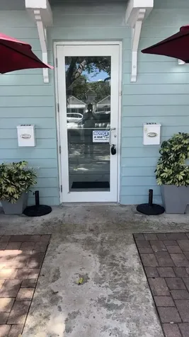 3872 Grand Avenue Miami FL 33133