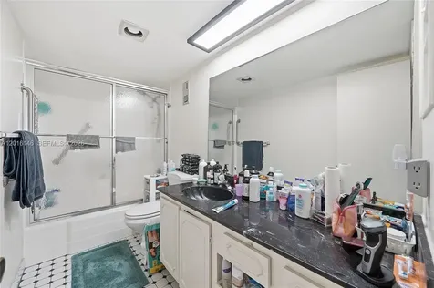 521 N Riverside Drive Pompano Beach FL 33062
