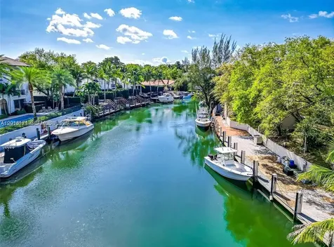 5201 Orduna Drive Coral Gables FL 33146