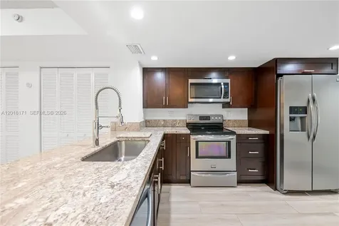 5201 Orduna Drive Coral Gables FL 33146