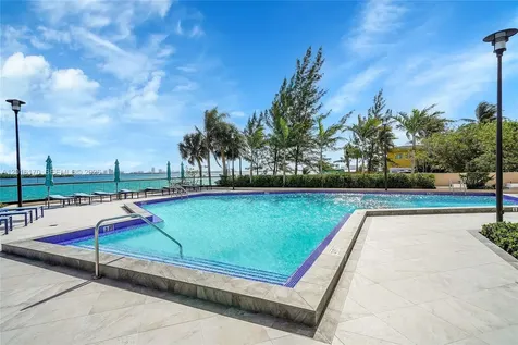 11113 Biscayne Boulevard Miami FL 33181